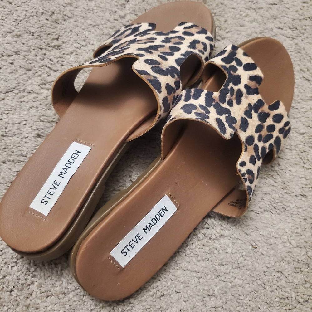 Steve madden slides